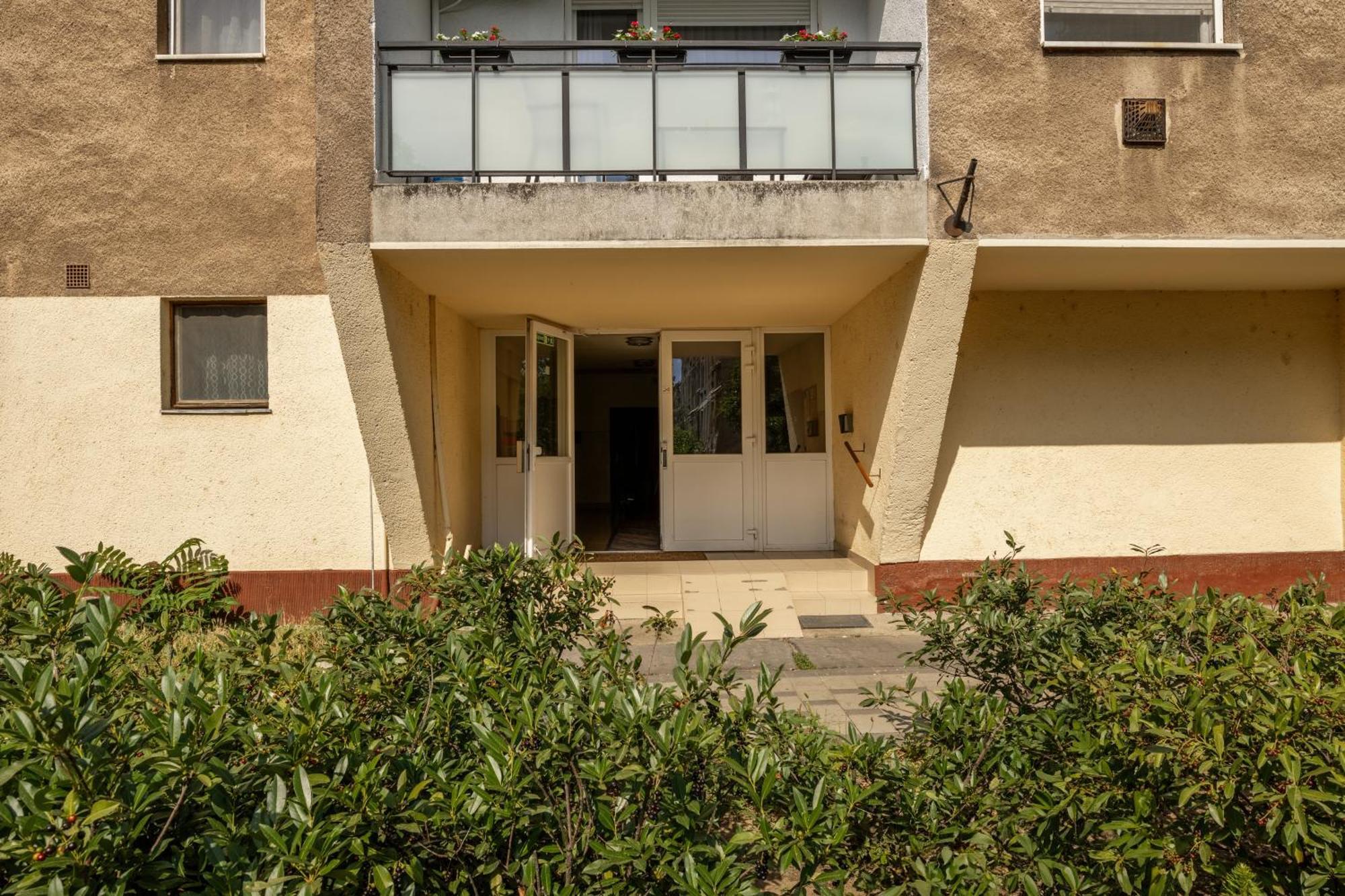 Malompark Apartman With Free Parking Debreţin Exterior foto